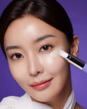 Cargar imagen en el visor de la galería, SO BASE - Collagen Lifting Vibe Eye Cream | Dispositivo de vibración galvánica