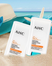 Cargar imagen en el visor de la galería, AHC - Natural Perfection Fresh Sun Stick