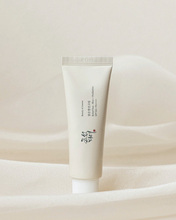 Cargar imagen en el visor de la galería, Beauty of Joseon - Relief Sun Rice + Probiotics (Protector solar)