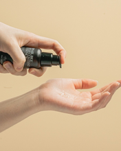 Cargar imagen en el visor de la galería, Benton - Snail Bee High Content Skin