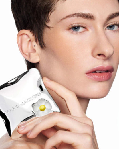 Legally Bronze Talc-Free Blurring Powder Bronzer