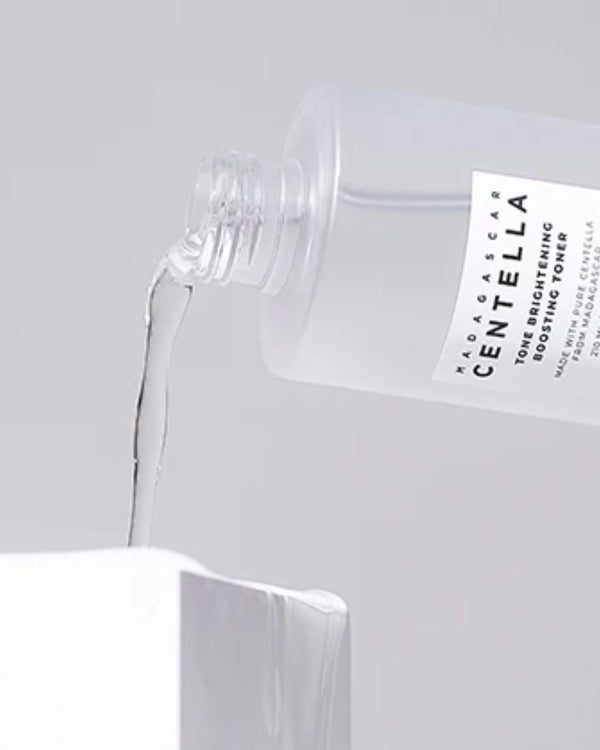 Madagascar Centella Tone Brightening Boosting Toner 210ml