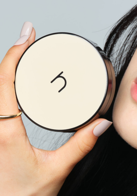 Cushion Glass / Semi-Matte SPF 50+ PA+++