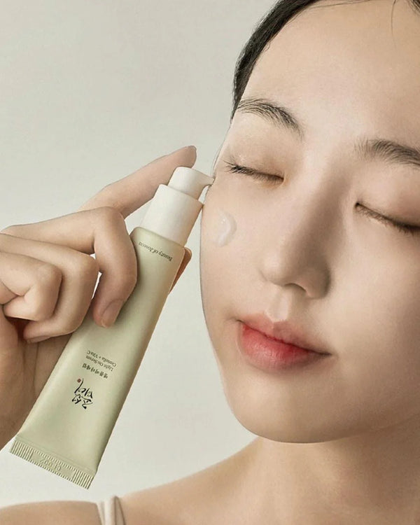 Light On Serum : Centella + Vita C - Suero Iluminador 30ml