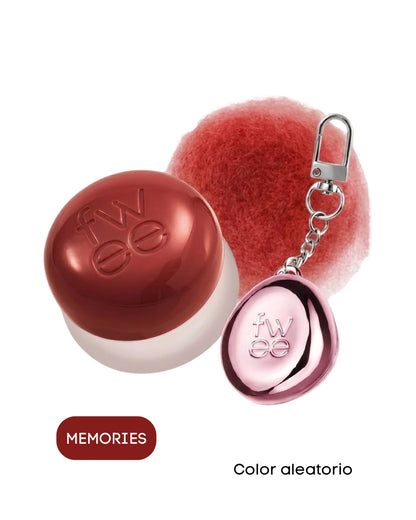 Lip & Cheek Blurry Pudding Pot + Llavero Coleccionable