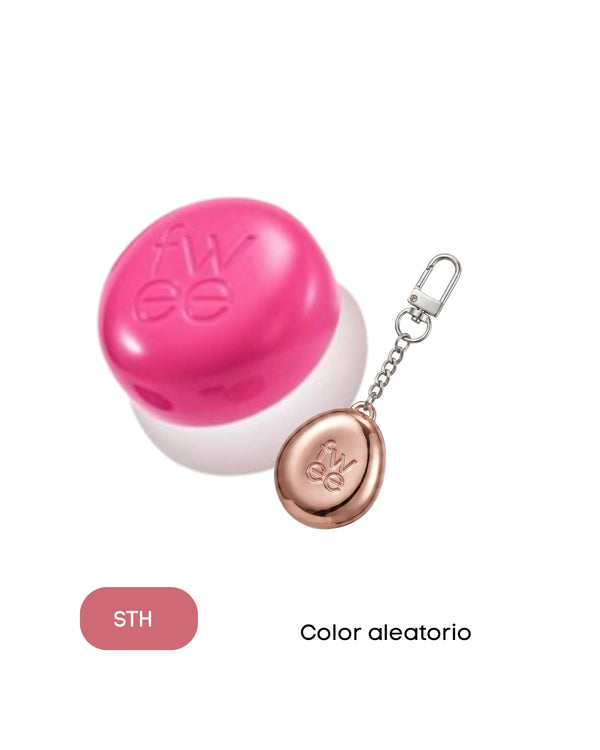Lip & Cheek Blurry Pudding Pot + Llavero Coleccionable