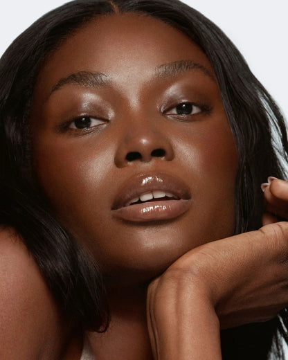 Peptide Lip Tint Macadamia Butter – Bálsamo con Color Edición Limitada