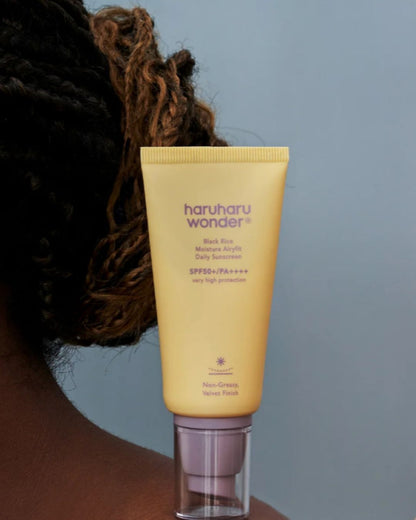 Black Rice Moisture Airyfit Daily Sunscreen SPF50+ | Protector Solar Coreano
