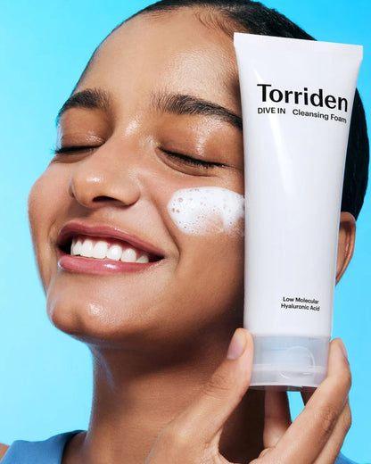 Dive In Cleansing Foam – Espuma Limpiadora con Ácido Hialurónico