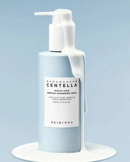 Madagascar Centella Hyalu-Cica Gentle Cleansing Milk 200ml