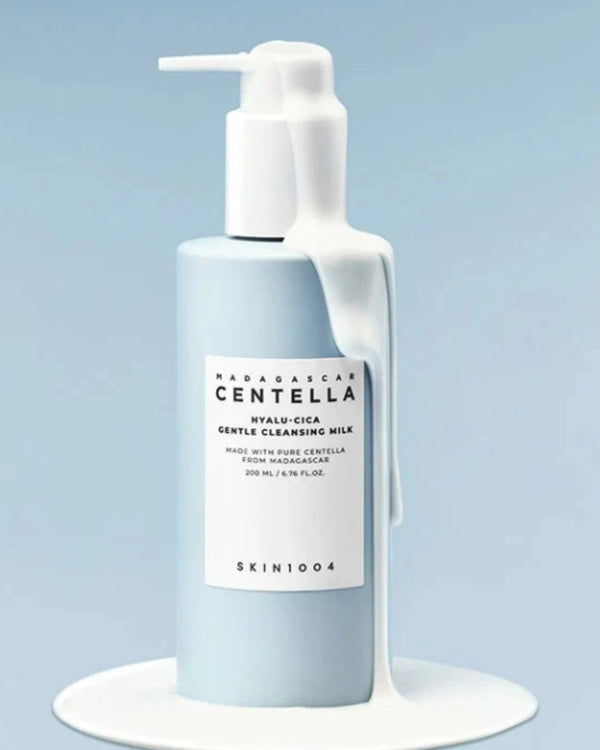 Madagascar Centella Hyalu-Cica Gentle Cleansing Milk 200ml