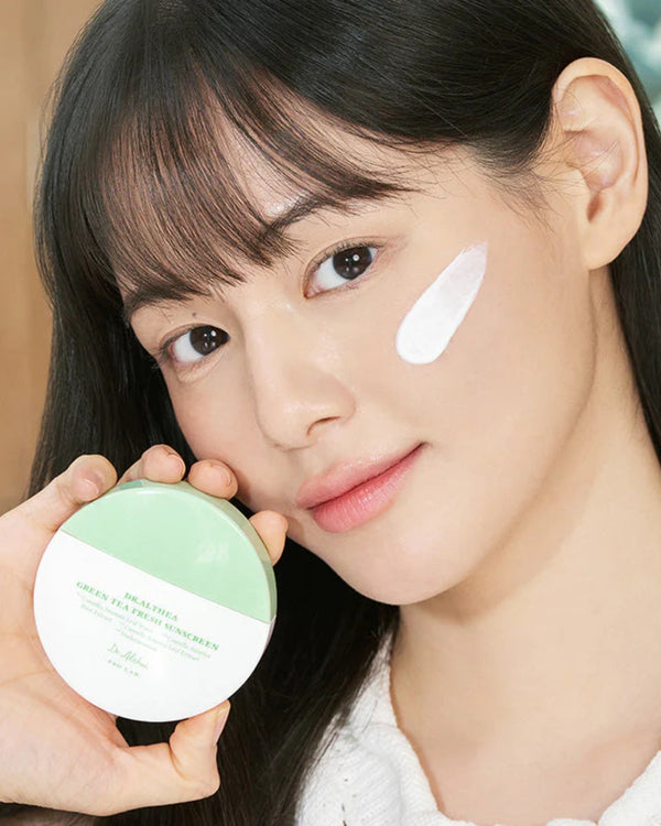 Green Tea Fresh Sunscreen SPF50+ PA++++ 45ml