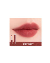 Cargar imagen en el visor de la galería, Blur Fudge Tint #03 Musky
